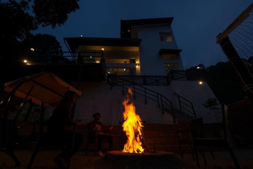 The Apricity Bhimtal Bagian luar foto